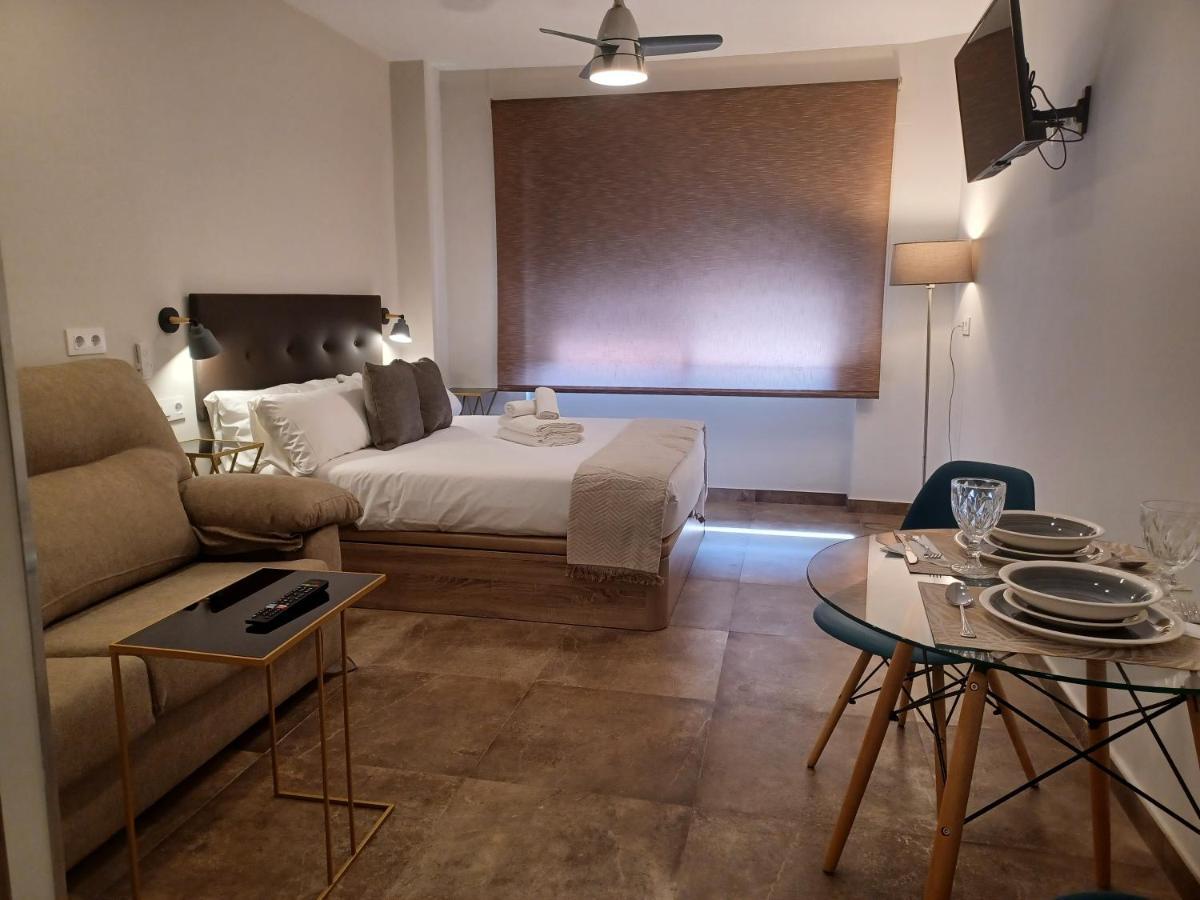 Apartamento Acogedor Junto A Calle Betis, Triana-Los Remedios Sevilla Eksteriør bilde