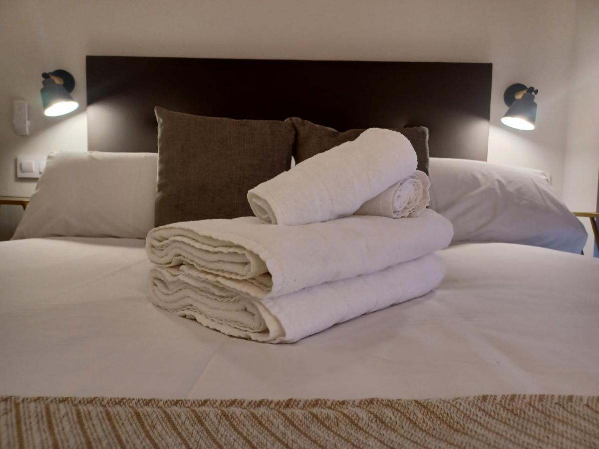 Apartamento Acogedor Junto A Calle Betis, Triana-Los Remedios Sevilla Eksteriør bilde