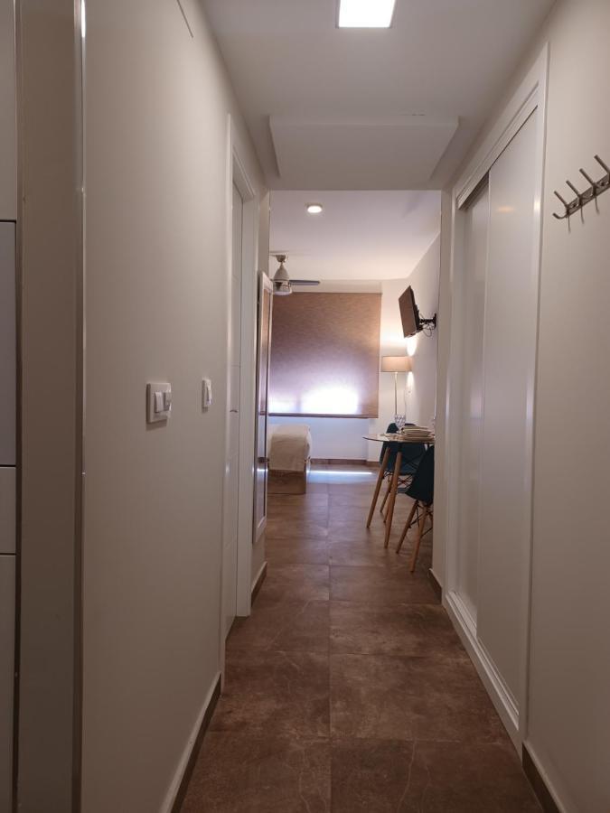 Apartamento Acogedor Junto A Calle Betis, Triana-Los Remedios Sevilla Eksteriør bilde