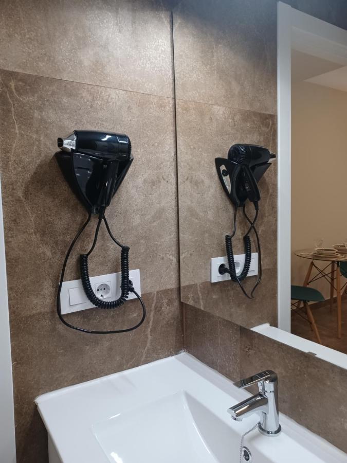 Apartamento Acogedor Junto A Calle Betis, Triana-Los Remedios Sevilla Eksteriør bilde