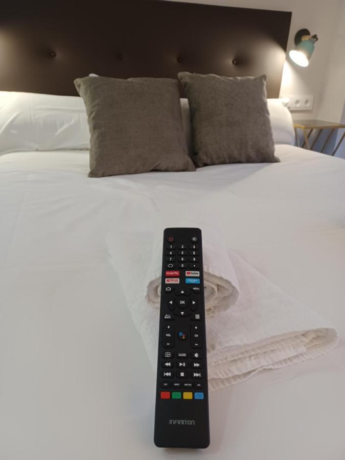 Apartamento Acogedor Junto A Calle Betis, Triana-Los Remedios Sevilla Eksteriør bilde