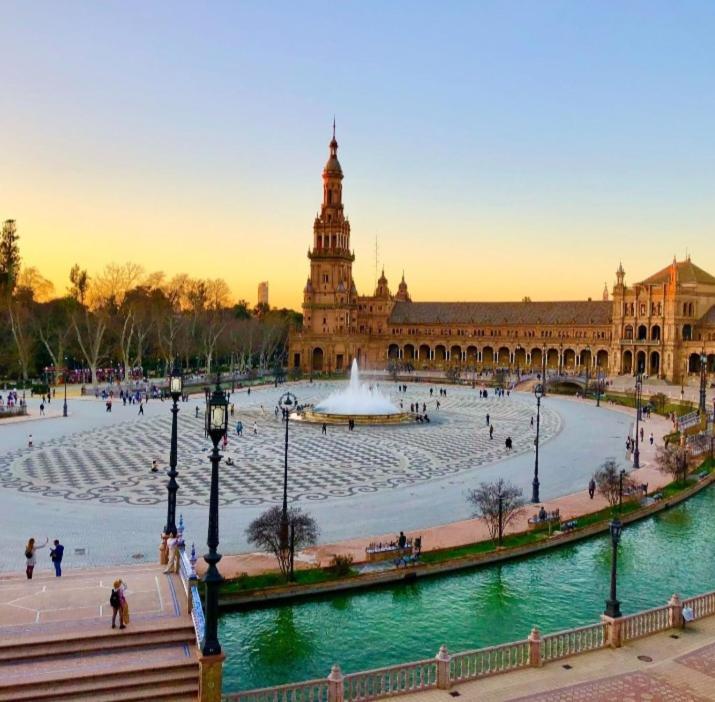 Apartamento Acogedor Junto A Calle Betis, Triana-Los Remedios Sevilla Eksteriør bilde